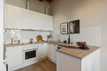 Chixoy - 3 bedrooms and balcony in Eixample Dreta, Barcellona (foto 5)