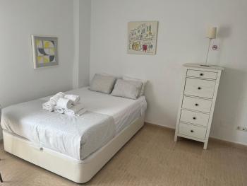 Málaga Apartamentos - Refino, 36, Малага (фото 2)