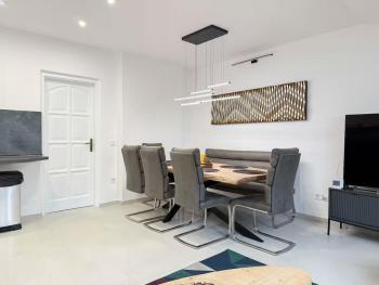 Newly MIAMI designed apartment, Budapest (photo 2)
