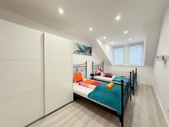 Newly MIAMI designed apartment, Budapest (photo 3)