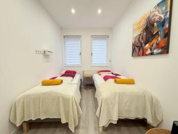 Newly MIAMI designed apartment, Budapest (photo 5)