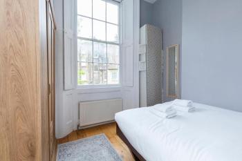 Stylish central Camden apartment E1, London (photo 5)