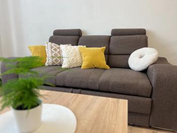 2BD- next to Presidential palace, Bratislava (fotografie 3)