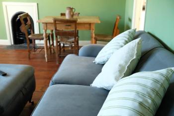 Hidden Loft Apartment - Central Bath, Bath (photo 2)