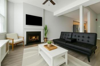 Cozy Modern Suite - Playhouse Sq Rock Hall, CSU, Cleveland (Foto 2)