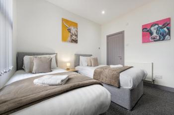 Anfield Nest - Air Host & Stay - 3 bed 3 bath, Liverpool (foto 2)