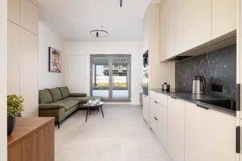 Bright Studio in Katowice with Parking & Gym by Noclegi Renters, Katowice (foto 5)