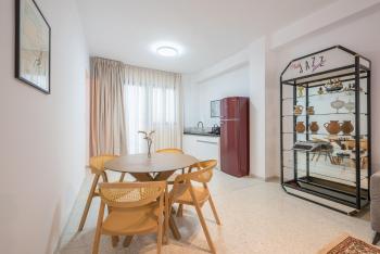 Spacious Apartment With Private Garden - Zen Demeter, Афины (фото 5)