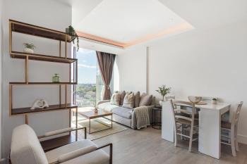 Luxury 2BR Old Street, London (photo 2)