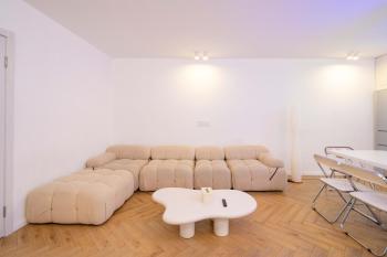 ZHome-Three floors 4 bedrooms - near Nanjing Road, Shanghai (Foto 5)