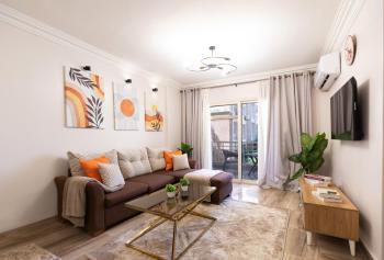 New & Stylish Flat in central Madinaty شقة جديدة فندقية وعصرية في مدينتي, Madinaty (foto 2)