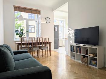 Bright apartment, 3 bedrooms, 3 double beds, free parking, Riga (photo 2)