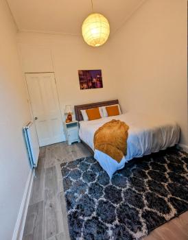 2 Bedroom Flat in Edinburgh City, Edinburgh (fotografie 2)
