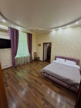 Апартаменти в самому серці Одеси, Oděsa (fotografie 2)