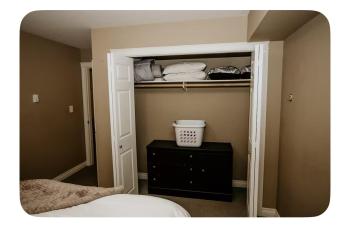Lower suite in family friendly townhome, Victoria (Foto 5)