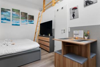 Komfortables Studio in Köln-Ehrenfeld, Küche, Vollausstattung, Netflix, 1 Min zur U-Bahn, 10 Min zum Neumarkt, Colonia (foto 4)