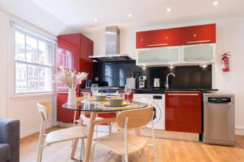 Bright Carnaby Soho 1BR Apartment with AC, Londýn (fotografie 5)