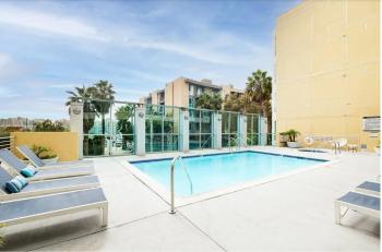 The Blossom-Modern 1BR Getaway in Marina Walk to Water&Restaurants, Los Angeles (zdjęcie 4)