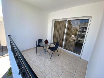 2 bedroom flat in Paphos, Paphos (photo 2)