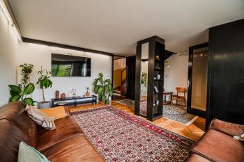 Parkside Haven with 4 Bedrooms & free parking, Любляна (фото 5)