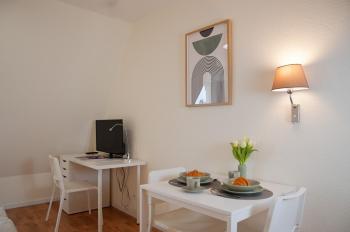 Studio Apartment Berlin Mitte 26m2 - U-Bahn Leopoldplatz by Rooms Berlin, Berlin (Foto 2)