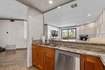 Stylish Westwood Condo, Near UCLA & Century City, Los Angeles (fotografie 5)