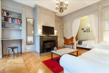 Colombe - Furnished apartment - Downtown Lyon, Lyon (photo 3)