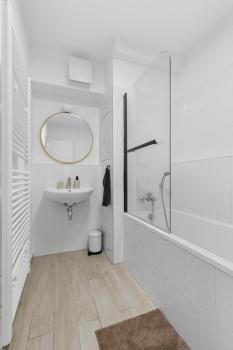 Stylish Urban apartment-Garden&Parking&AC, Братислава (фото 5)