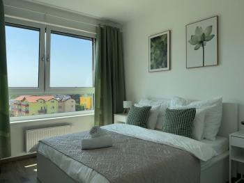 Cozy Modern Apartment, 20 mins to Center, Praga (foto 3)