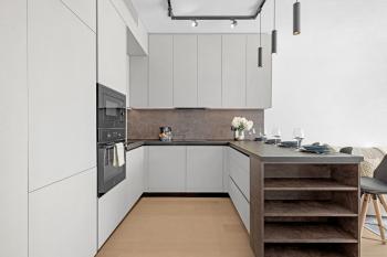 BNB SkyPark Nest with Balcony, Братислава (фото 4)