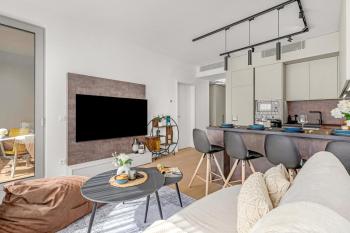 BNB SkyPark Nest with Balcony, Братислава (фото 2)