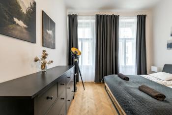 2BDR Pretty Apartment in the Local Area of Prague, Прага (фото 2)