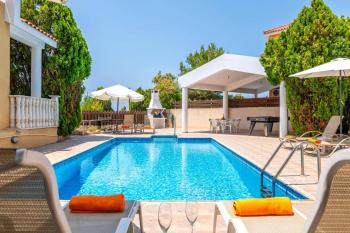 Villa Gardenia by Villa Plus, Peja (zdjęcie 3)