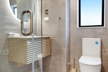 Upscale Abode with Lift, Sea and Skyline Views, Auckland (zdjęcie 5)