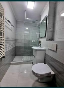 Studio Andra, Onești (Foto 5)