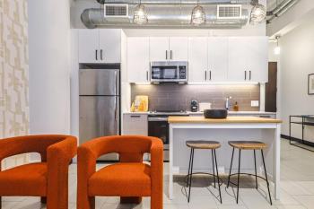 Stunning 1 BDR 1 BTH Modern Loft with Pool, Jacuzzi in DTLA!, Los Angeles (fotografie 5)