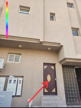 استوديو فندقي بإدارة خاصة, Hail (fotografie 2)