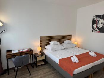Stylish and Comfortable - Your Apartment, Вена (фото 2)