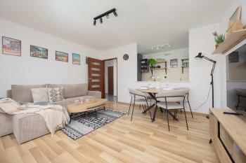 Cosy Two-bedroom Apartment in a Great Location near PGE by Noclegi Renters, Warszawa (zdjęcie 2)
