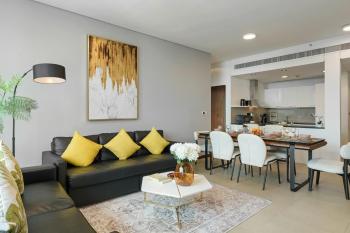 Gorgeous 2BR in DIFC close to Metro & Dubai Mall, Dubai (Foto 2)