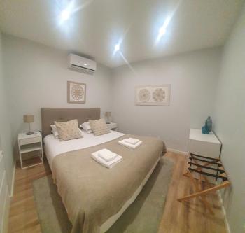 Charming Apartment in the Heart of Historic Porto, Porto (Foto 3)