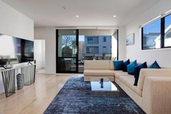 Central Modern Duplex Home near Cornwall Park, Auckland (photo 5)