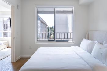 Luxury 2 Bedroom 2 Bathroom Residence With Fitness and Outdoor Pool, Los Angeles (photo 5)