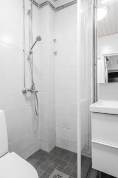 Charming suite with garden views steps from metro, Helsinky (fotografie 3)