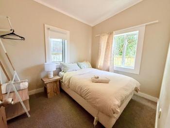 4Brm1Bath - heart of Mt Eden, Auckland (photo 4)