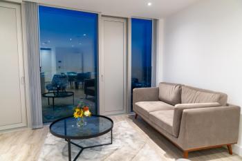 Modern 2 Bed Penthouse with Stunning views in Manchester City Center, Manchester (photo 4)