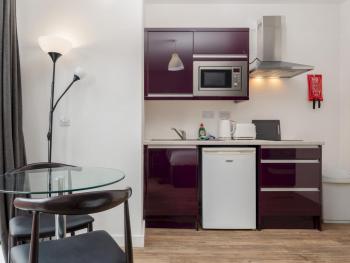 Pass the Keys Stylish Flat Near Moorfields Stn, Liverpool (photo 3)