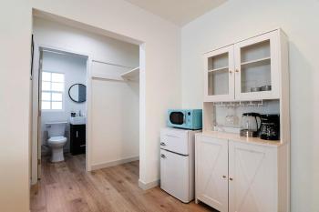 Newly Renovated Studio for 2 Prime LA Location, Los Angeles (Foto 3)