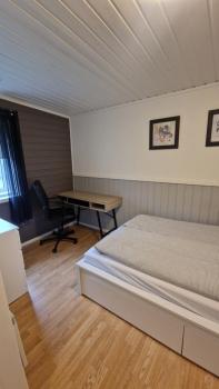 Spacious home with 3 bedrooms, 2 bathrooms and sauna in Vadsø 220m2, Vadsø (foto 4)