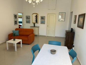 Marhaus, apartment in Piazza Dante, Naples (photo 3)